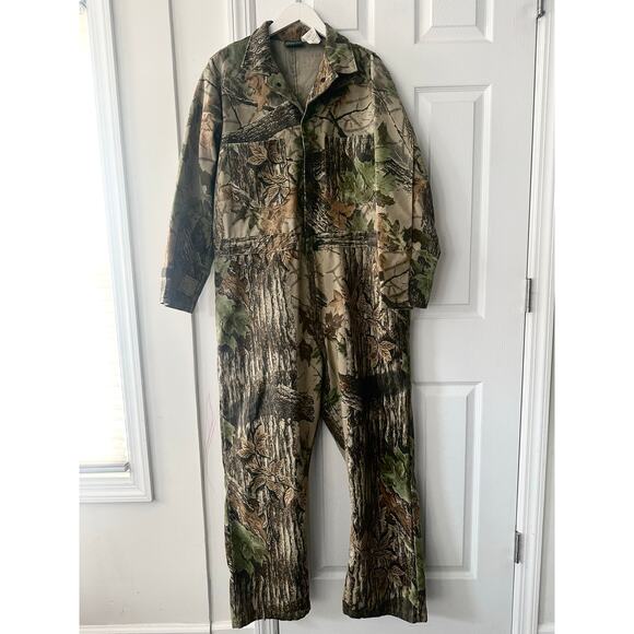Cabela's Real Tree Green Camo Camouflage USA Hunting Suit Coveralls XL Regular - Picture 1 of 11